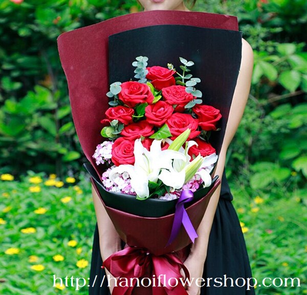 Birthday bouquet delivery to Hanoi