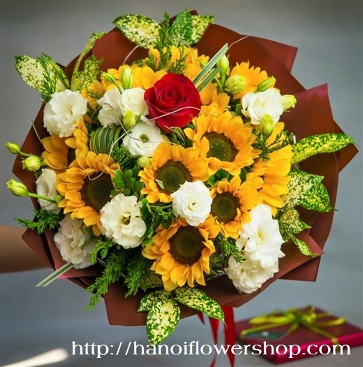 ordering bouquet of sunflowers for birthday