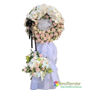 Elegant funeral flower stand