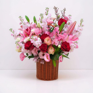 Order assorted flower arrangement delivery Hanoi