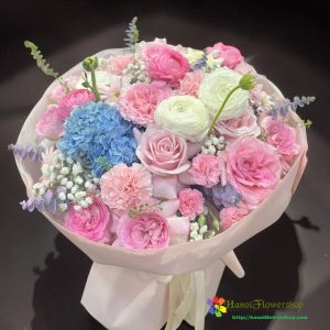 Assorted flower bouquet