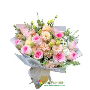 Bouquet of pink roses