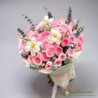 Order rose and tulip bouquet delivery Hanoi