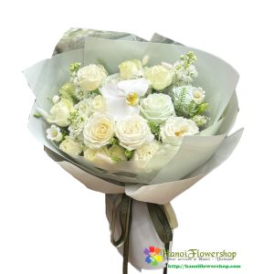 White flower bouquet
