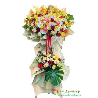 Order congratulation flower arrangement in Hanoi