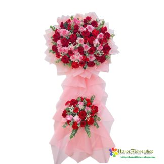 Online red congratulation flower stand delivery Hanoi