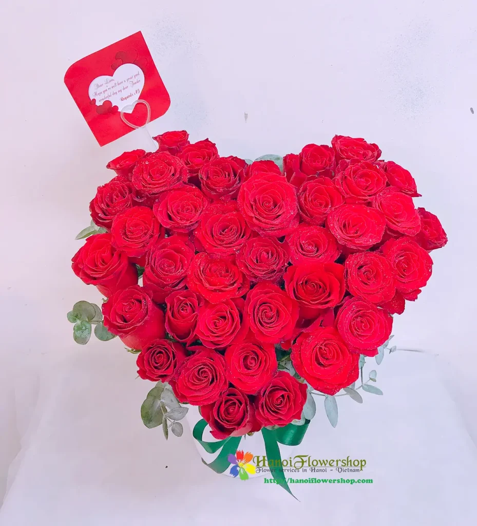 Red rose basket for anniversary flower delivery Hanoi